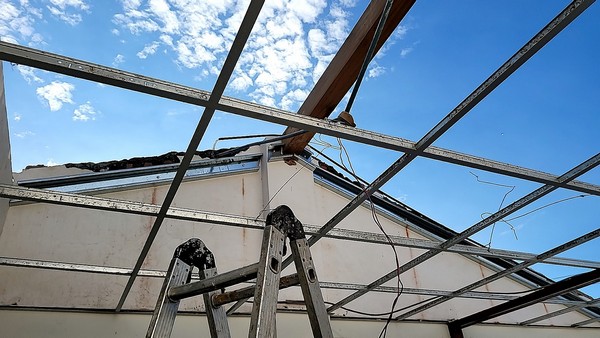 台南溪州蓋鐵皮屋