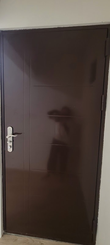 台南市南區鐵門